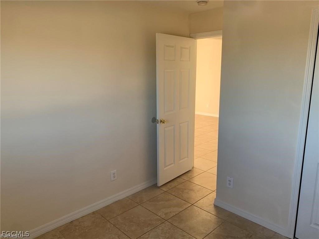 1908 Haviland Ave S - Photo 7 of 11