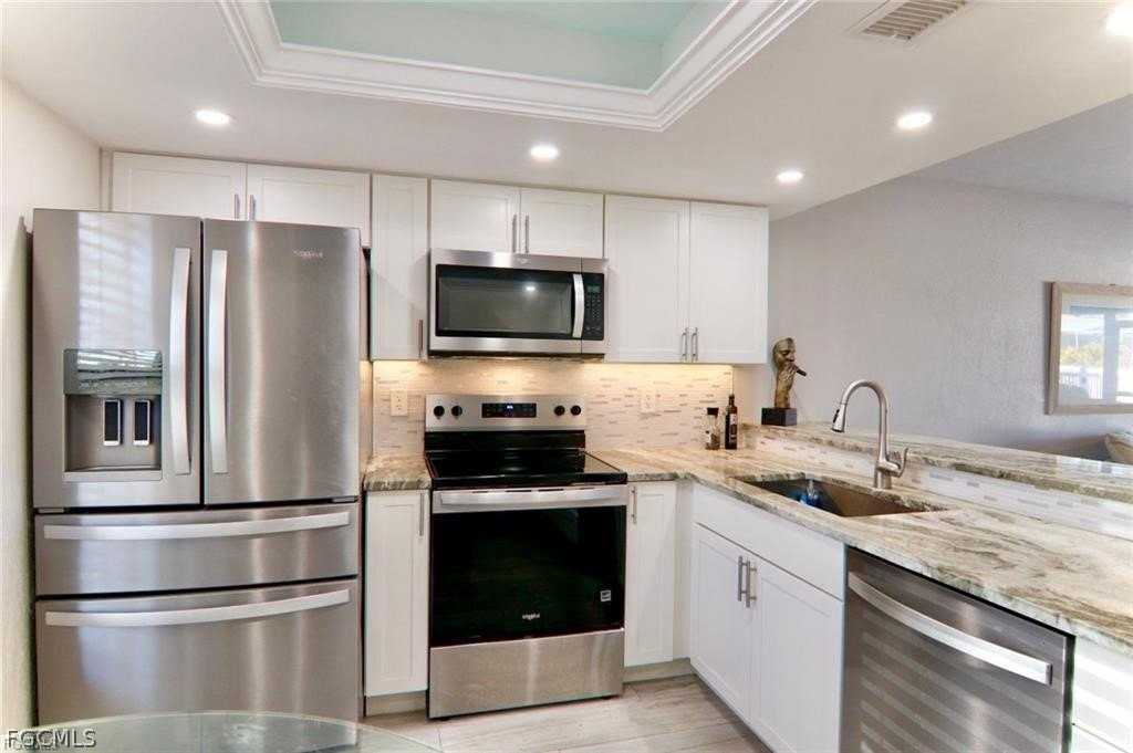 1515 Sw 47th Ter Apt 104 - Photo 5 of 47