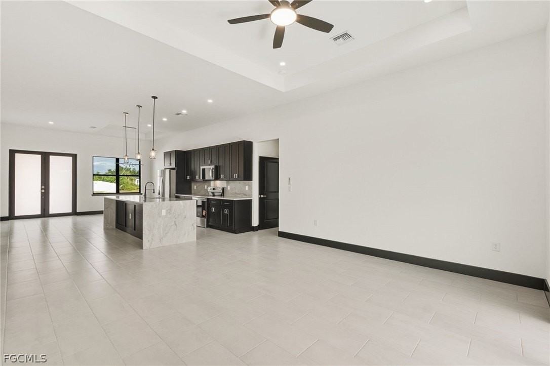 3015 3rd St Sw - Photo 5 of 23