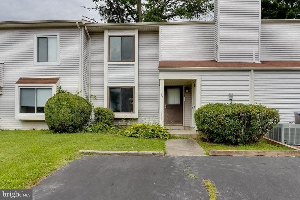 128 Briar Ct - Photo 3 of 23