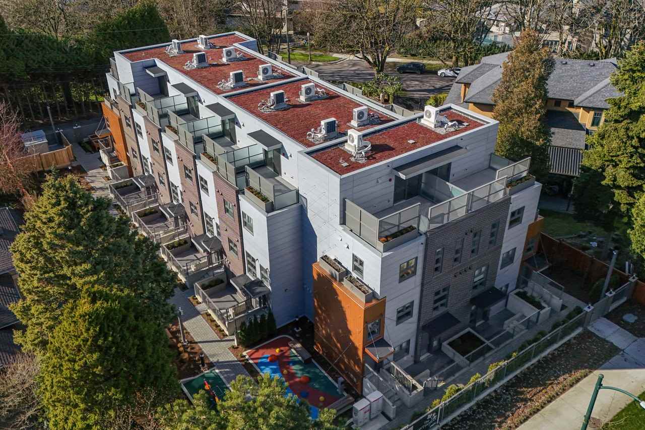 Hawthorne - 4575 Granville St - Photo 3 of 32