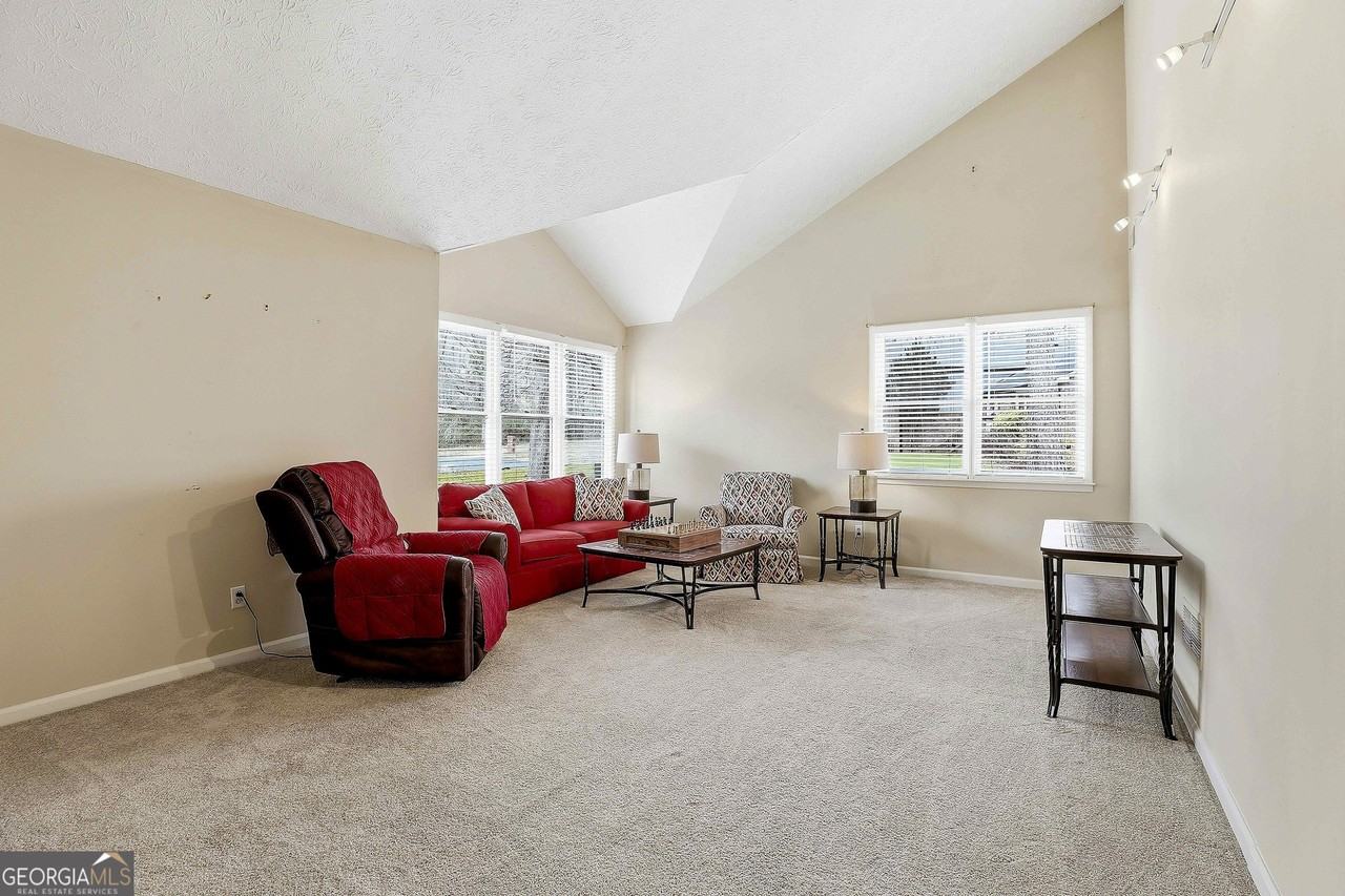 541 Covered Bridge Trl - Photo 5 of 30