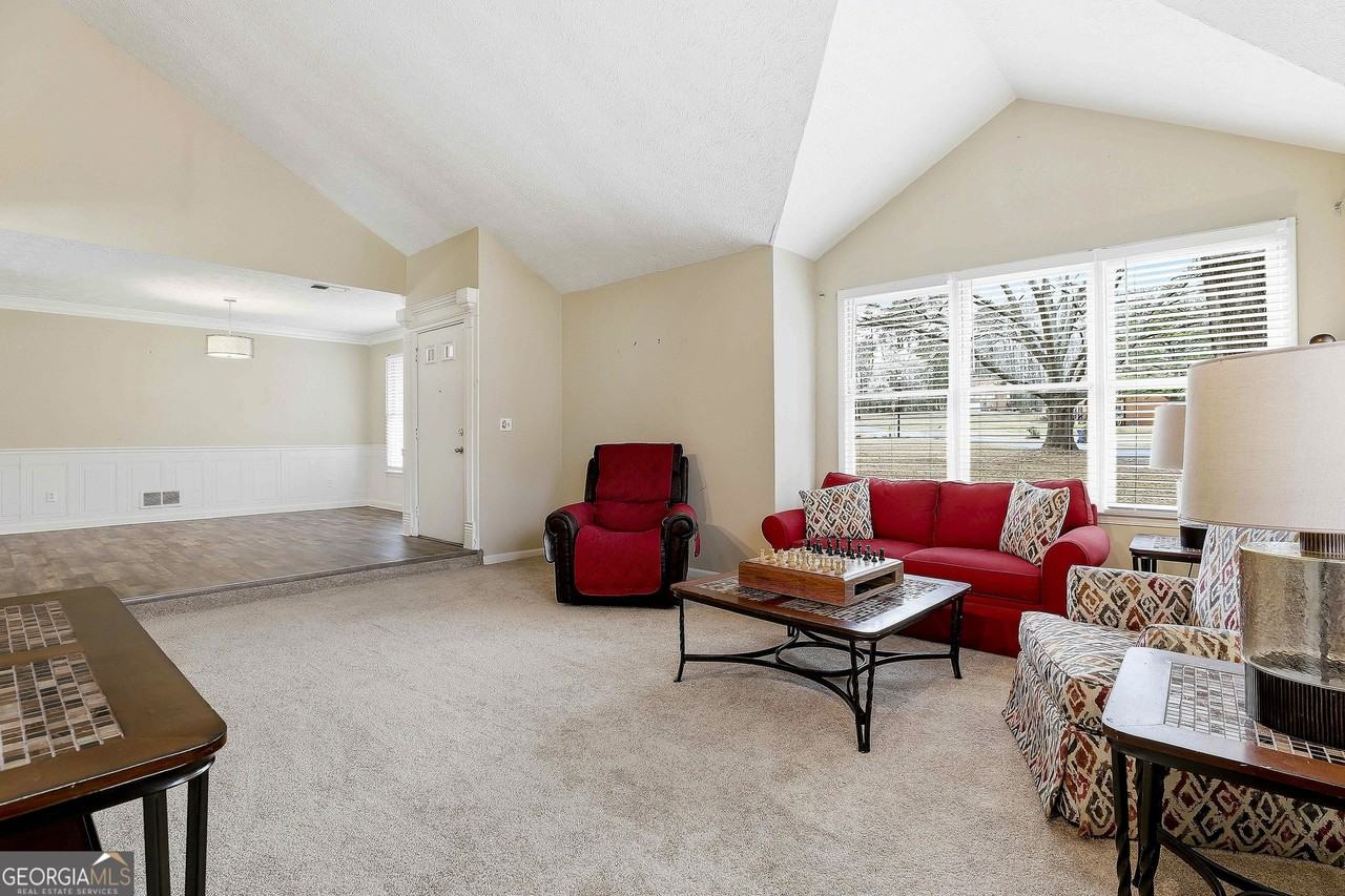 541 Covered Bridge Trl - Photo 7 of 30