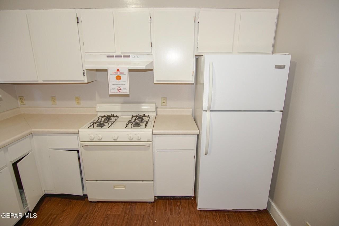 1503 N Kansas St Apt 2 - Photo 7 of 15