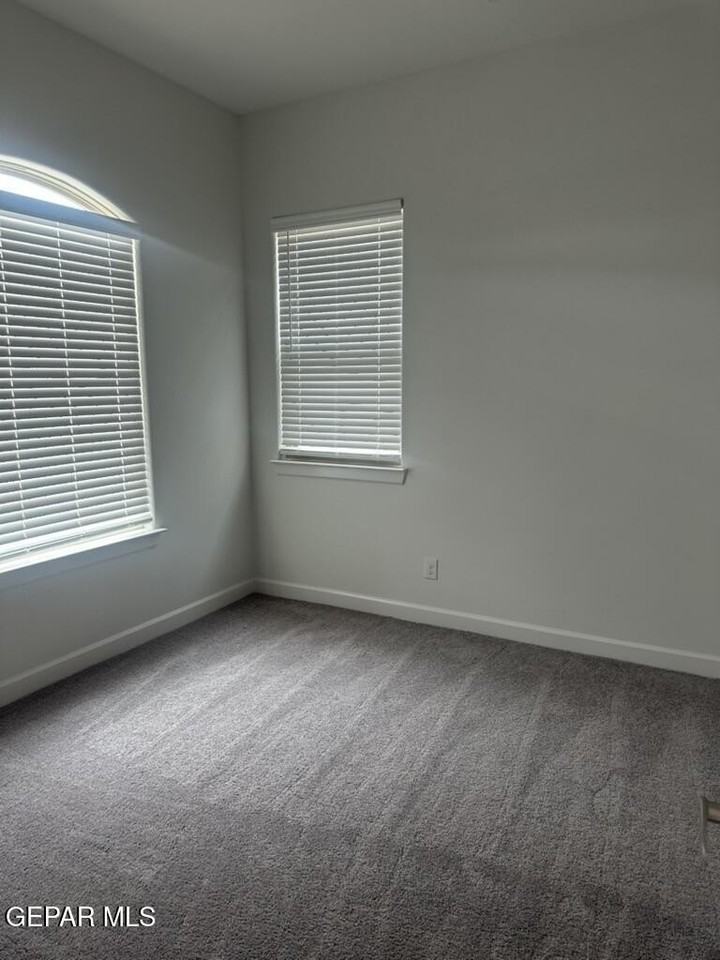 135 Bonnie Trl - Photo 4 of 22