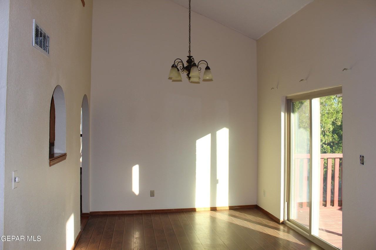 11684 Norman Montion Dr - Photo 6 of 22