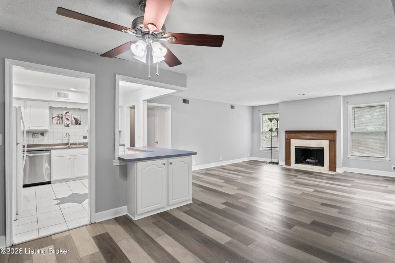 10331 Shelbyville Rd - Photo 5 of 22