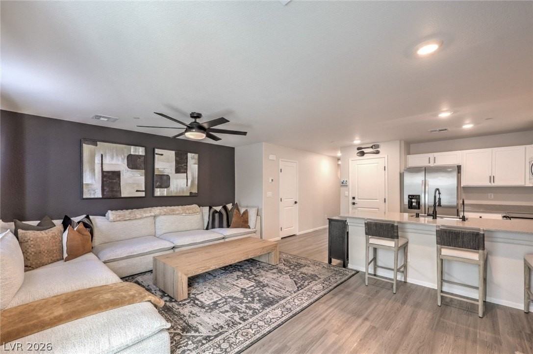 4463 Honey Hills Ave - Photo 4 of 28