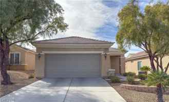 featured image of 2823 Sapphire Desert Dr