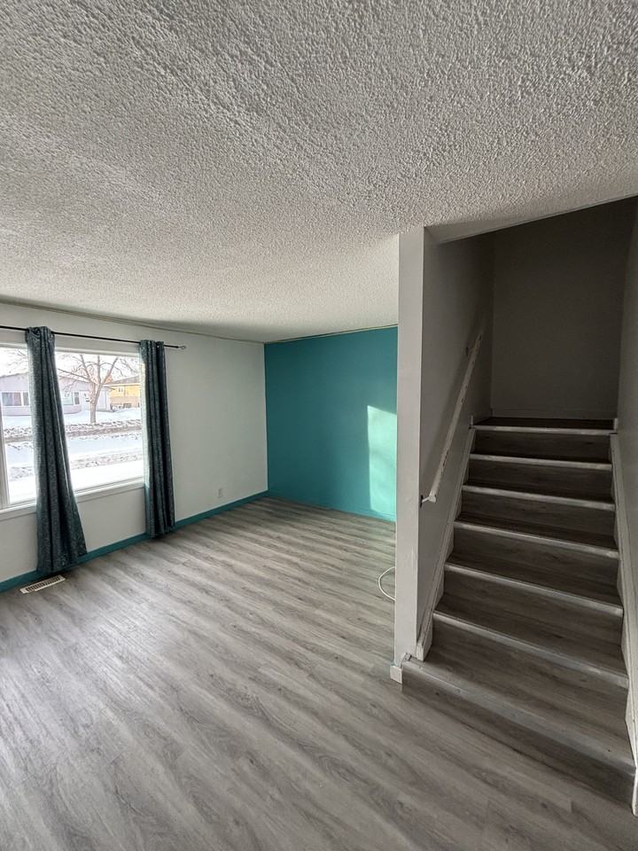 736 Sheppard St. - Photo 2 of 20