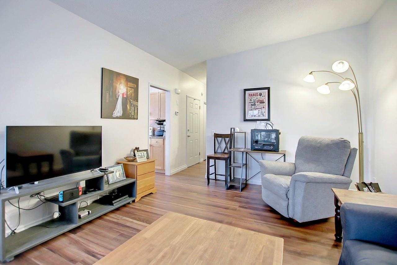 2413A 9th Street NW - Photo 6 of 10