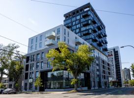 featured image of 6016 Pepperell St