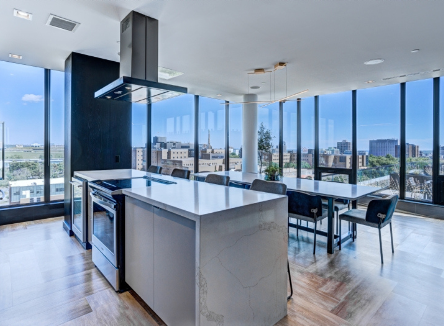 The George - Photo 7 of 25