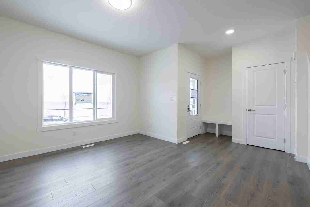9823 107 St - Photo 6 of 50