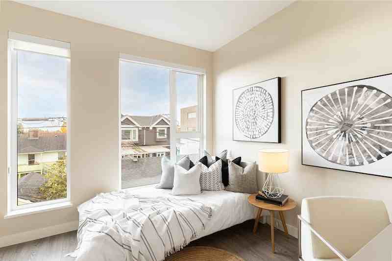 ARIA - Photo 4 of 24