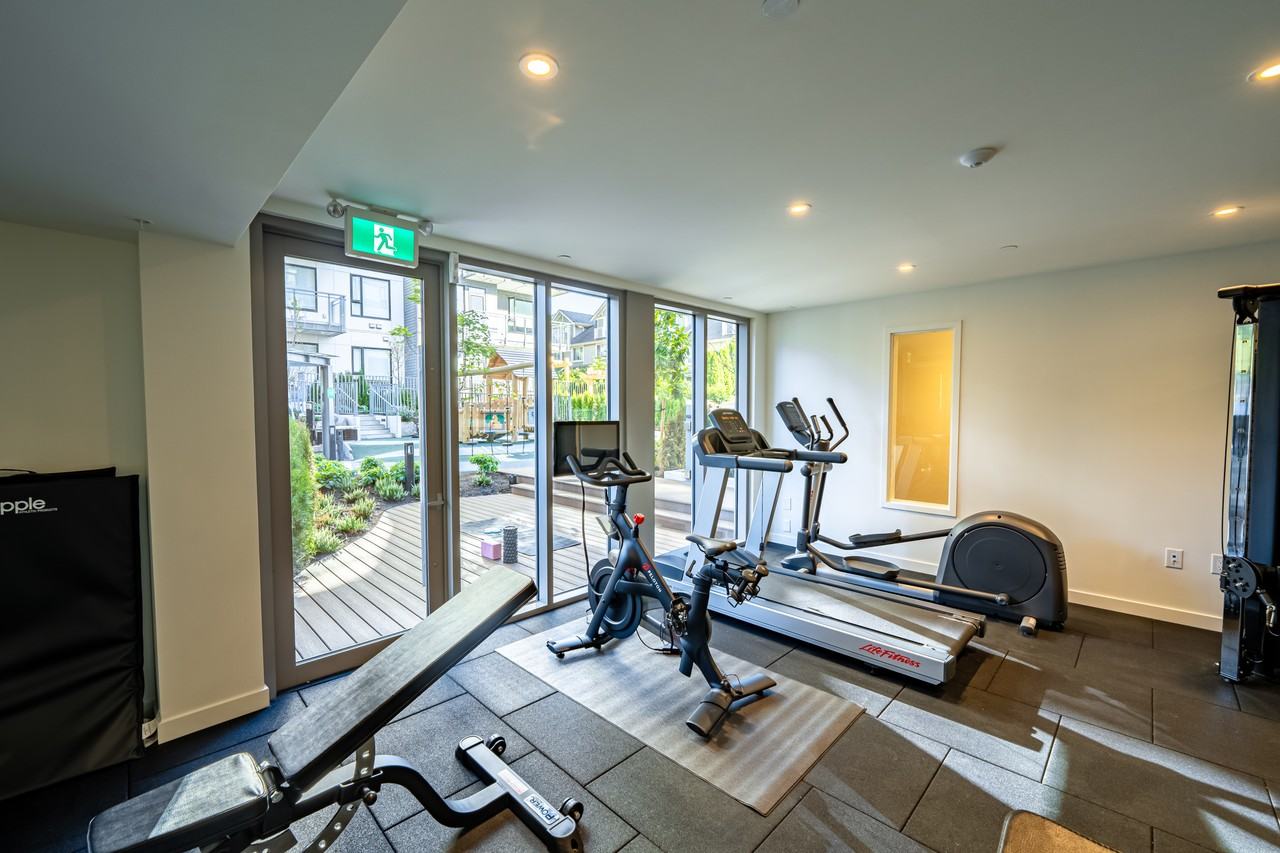 Seasons - Photo 6 of 20