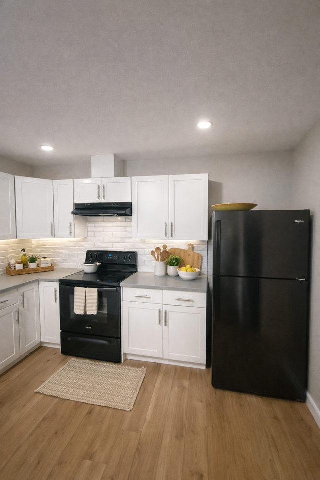 13340 104 St NW, Edmonton, AB T5E 4P1, Canada - Photo 3 of 8