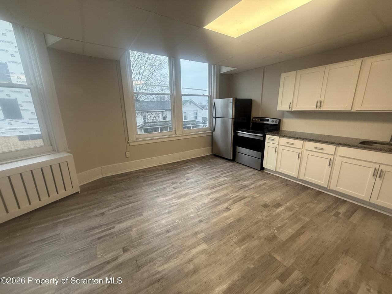 102 Delaware Ave Apt 2c - Photo 2 of 6