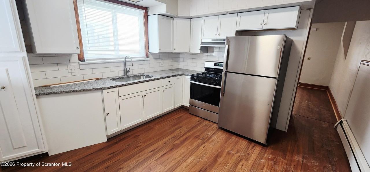 531 Morgan St - Photo 7 of 16