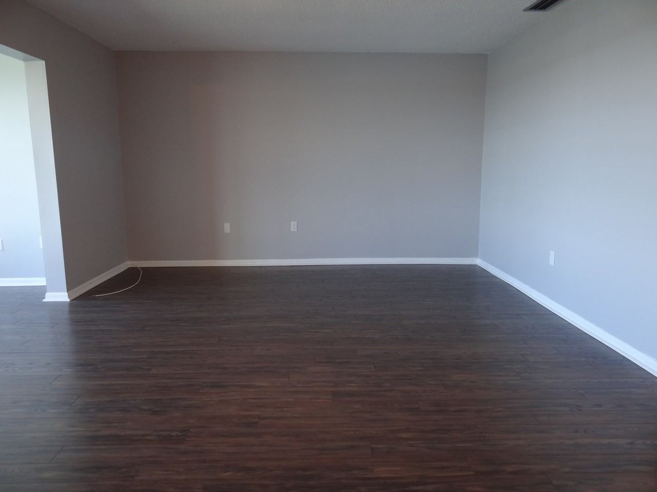 6025 Shore Blvd S - Photo 7 of 14