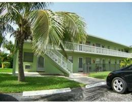 featured image of 702 N L St #13