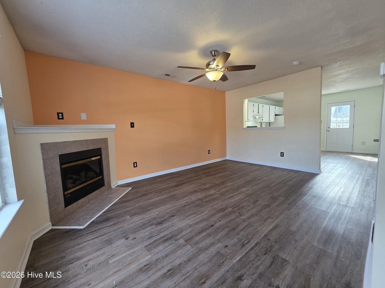 905 Timberlake Trl - Photo 5 of 18