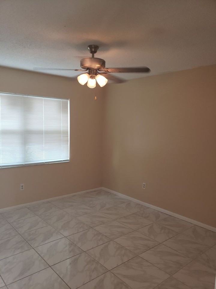 5690 Tomoka Dr #107 - Photo 7 of 10