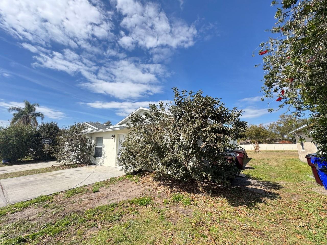 817 Eastern Ave - Photo 3 of 39