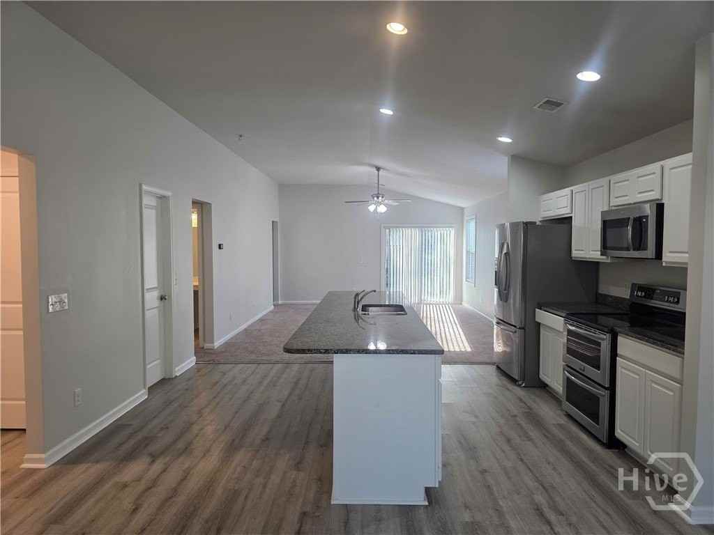 27 Blackberry Cir - Photo 3 of 22