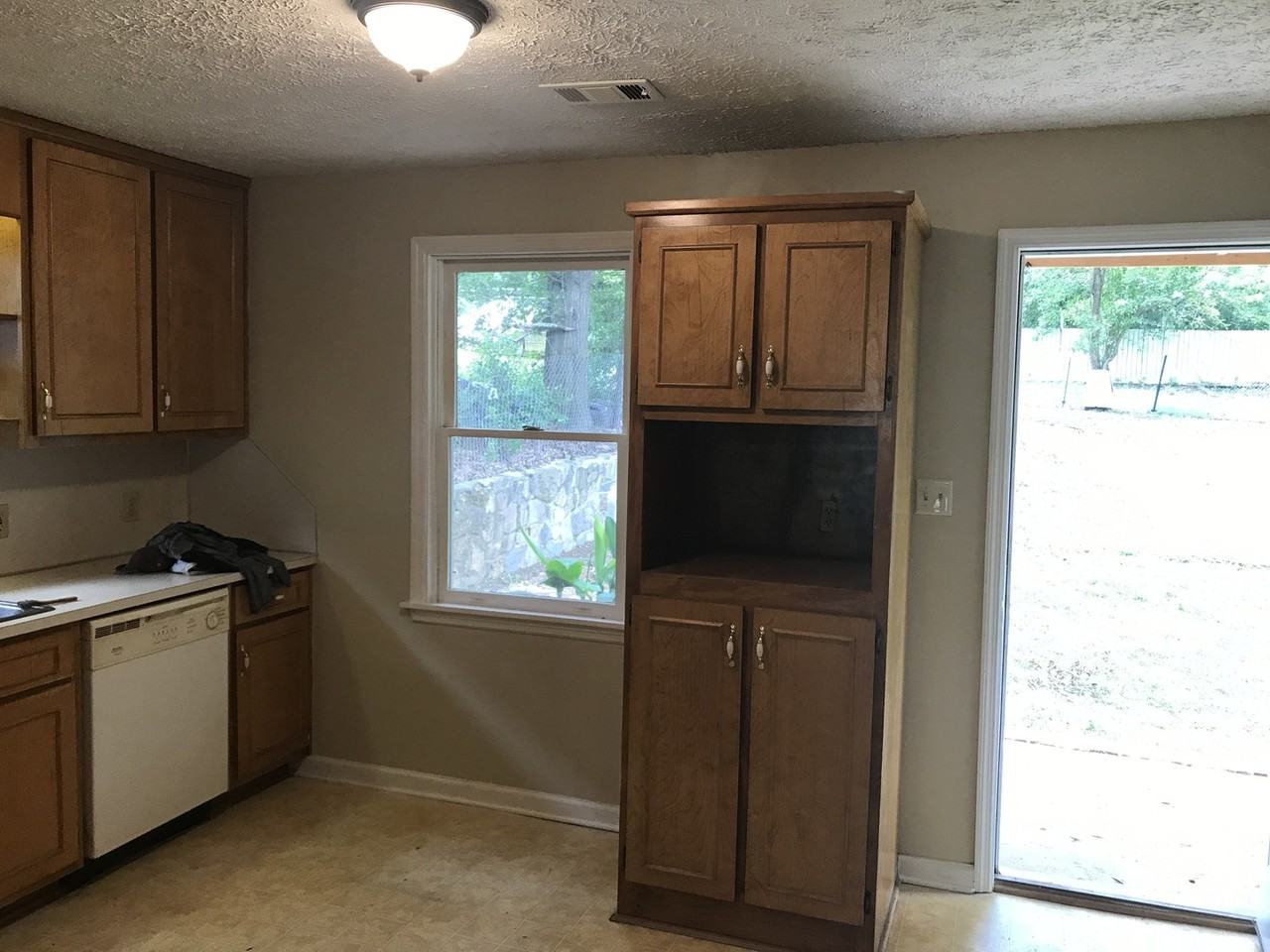 1006 39th St - Photo 7 of 17