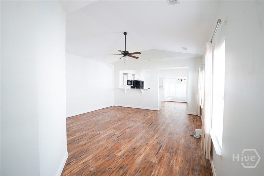 117 Spoonbill Cir - Photo 3 of 26