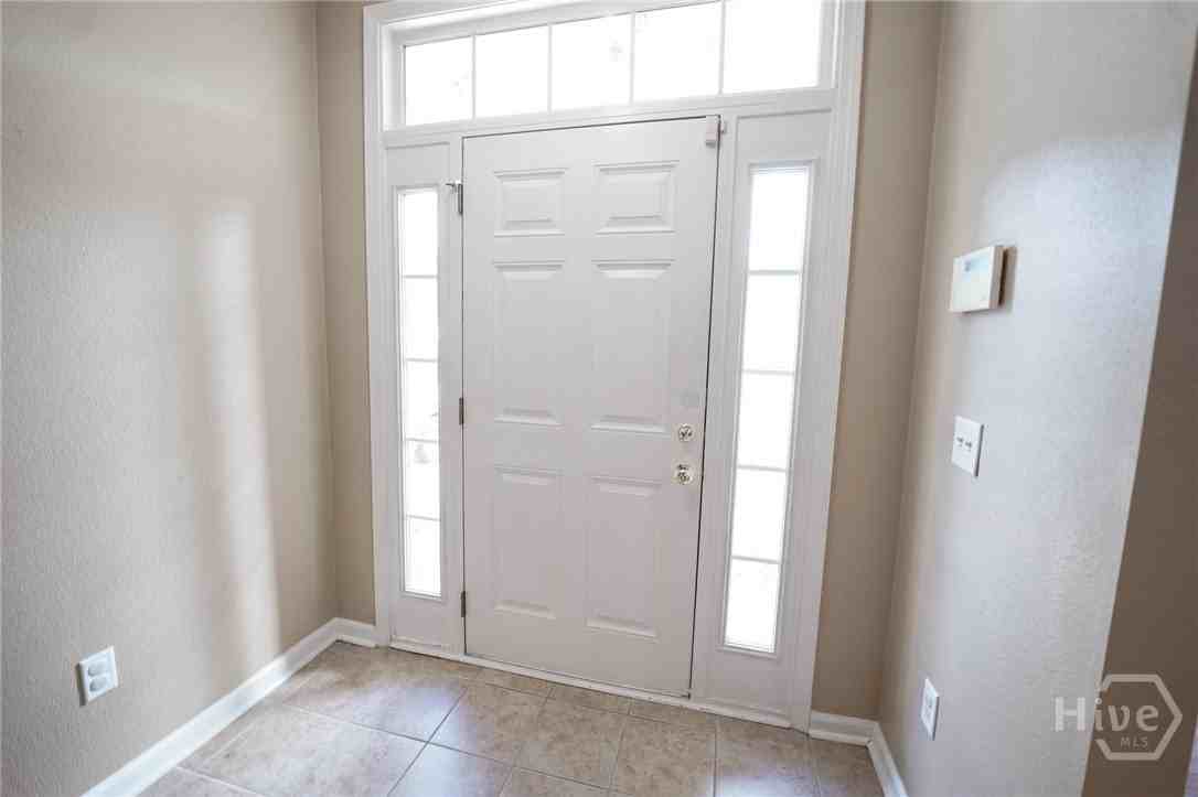 166 Alexander Way - Photo 5 of 39