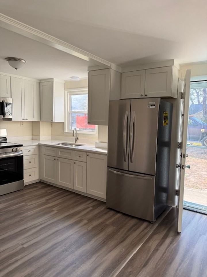 218B 15th Ave S - Photo 4 of 15