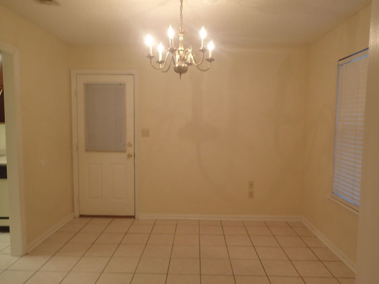 3905 Heatherwoods Dr - Photo 4 of 21