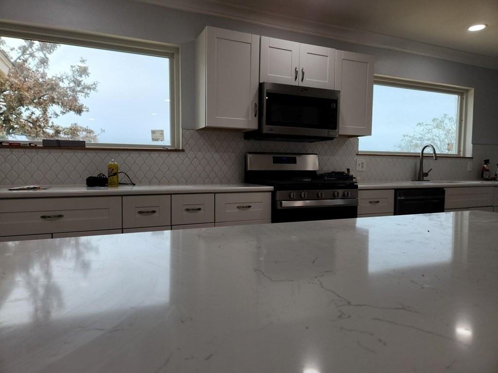 100 Chula Vista Dr - Photo 7 of 33