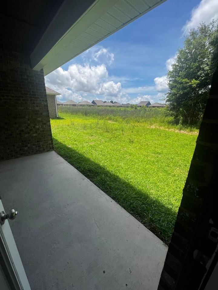 825 Ginger Lee St - Photo 5 of 28