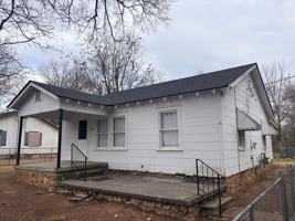 featured image of 207 E 20th St Sw