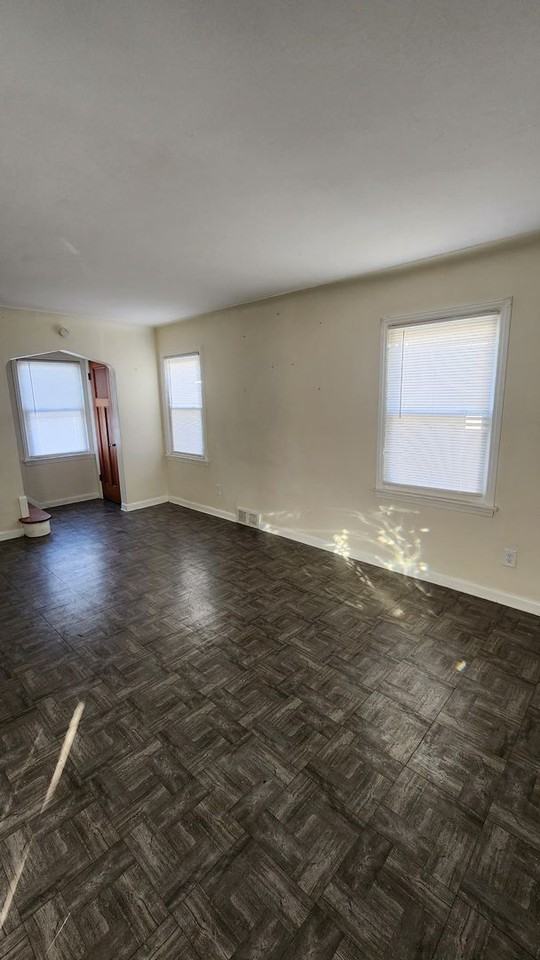 3439 Jeannette Ave - Photo 5 of 15