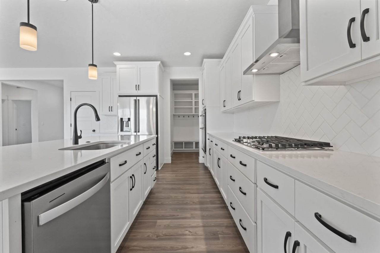 6245 S Hill Farm Way - Photo 7 of 24