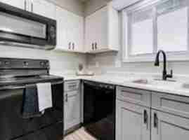 featured image of 3201 Fairfield Ave