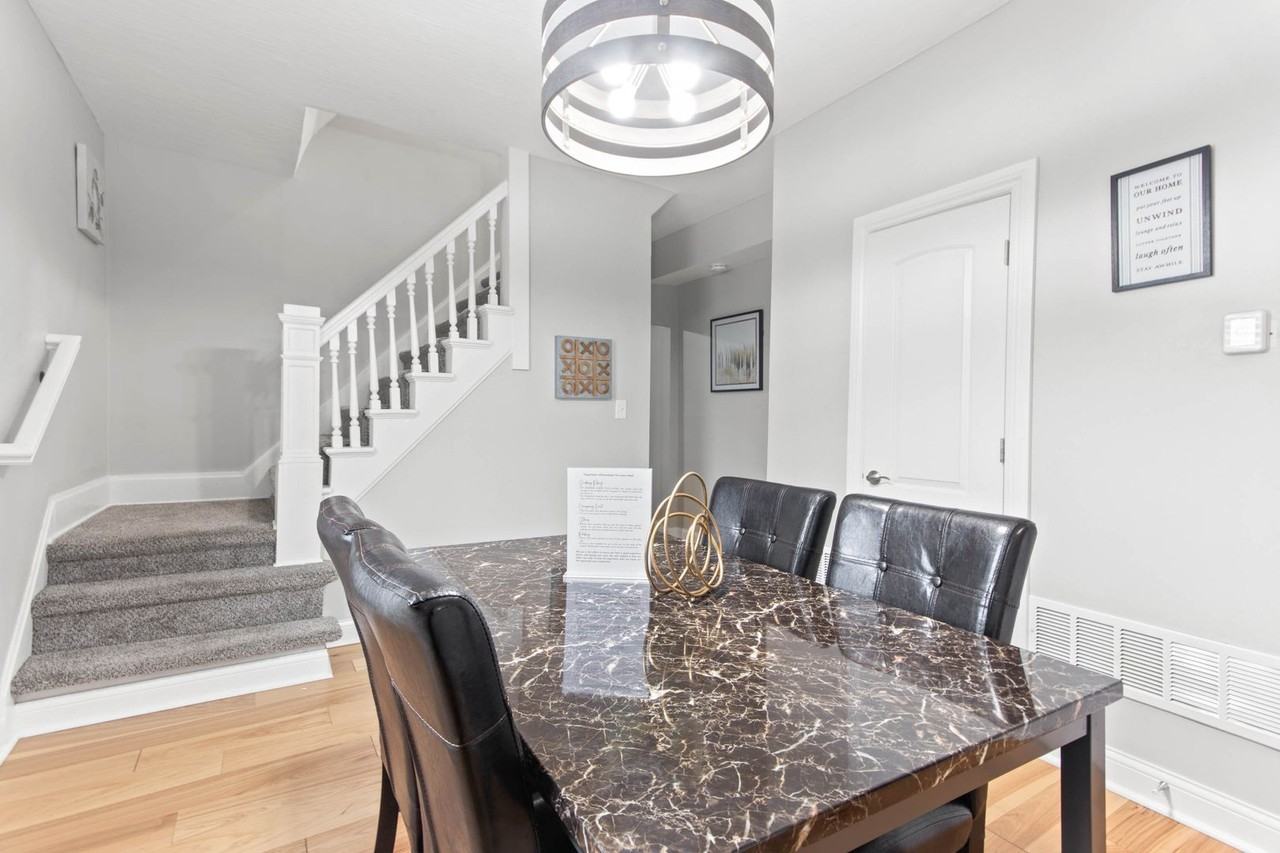 163 N Central Ave - Photo 6 of 24