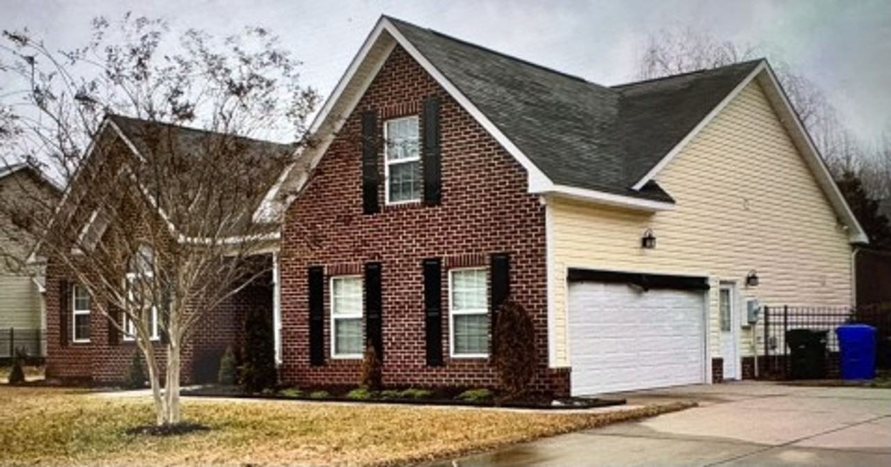 6025 Mainsail Ln - Photo 4 of 43