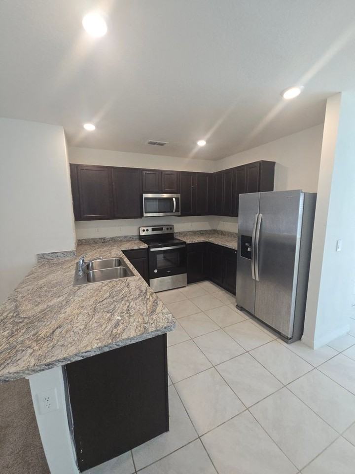 1768 Carnostie Rd - Photo 6 of 14