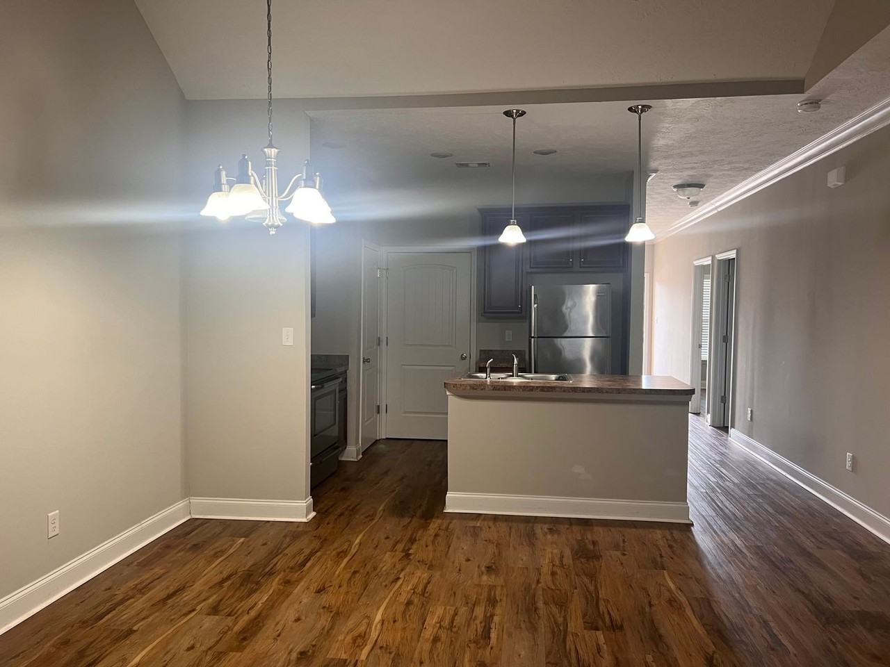 8033 High Vista Ln - Photo 2 of 8