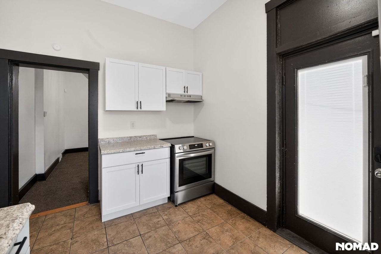 2634 Arsenal St - Photo 5 of 19