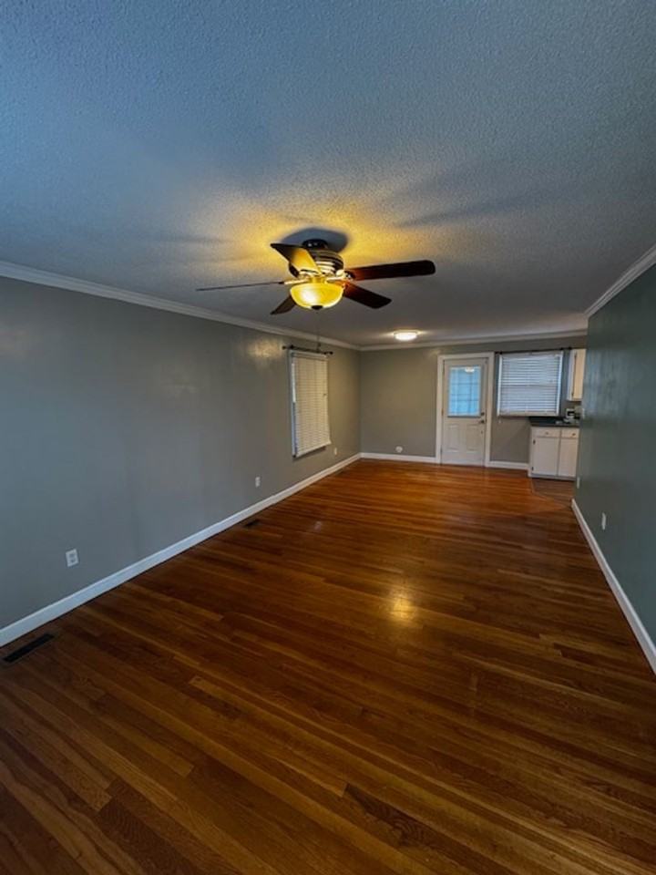 2001 Indian Ridge Rd - Photo 2 of 17