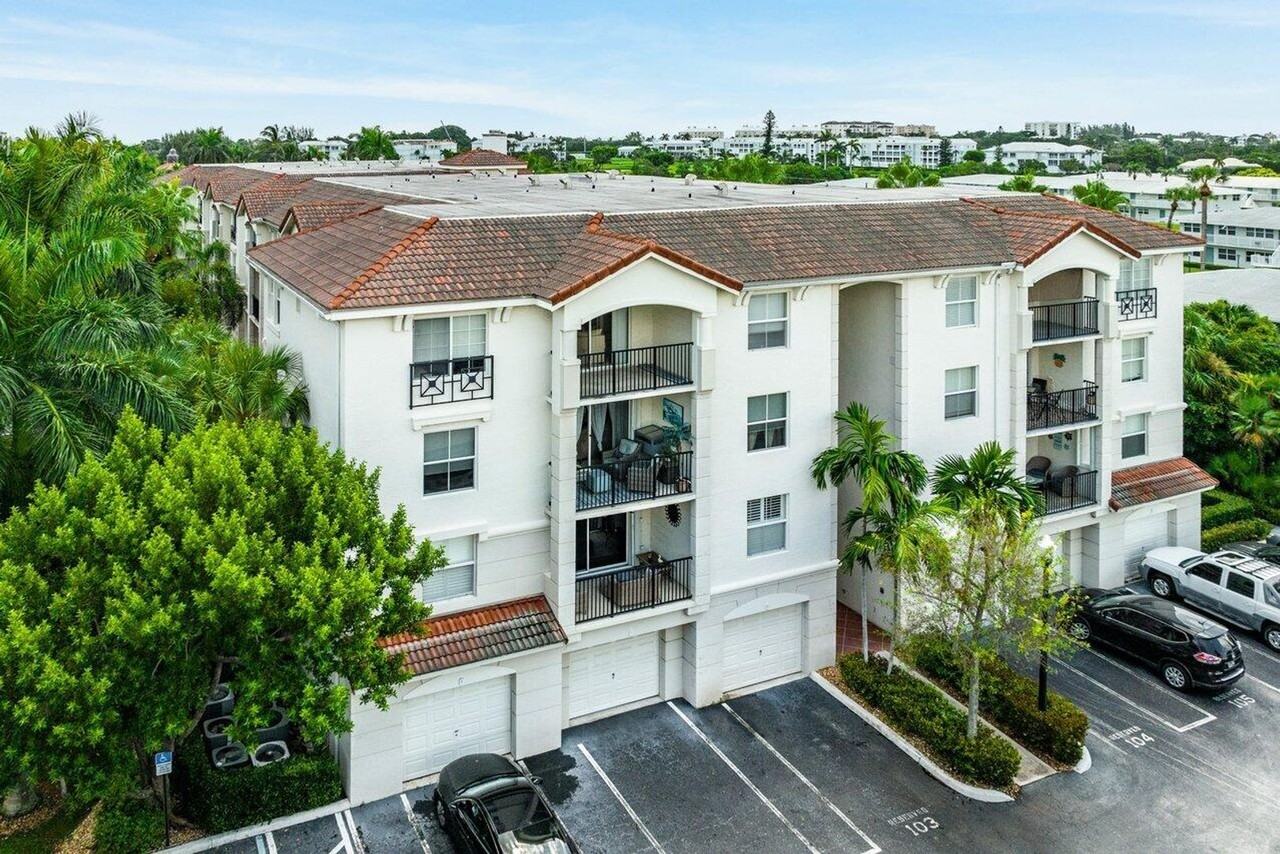 1302 Tuscany Way #1302 - Photo 6 of 49