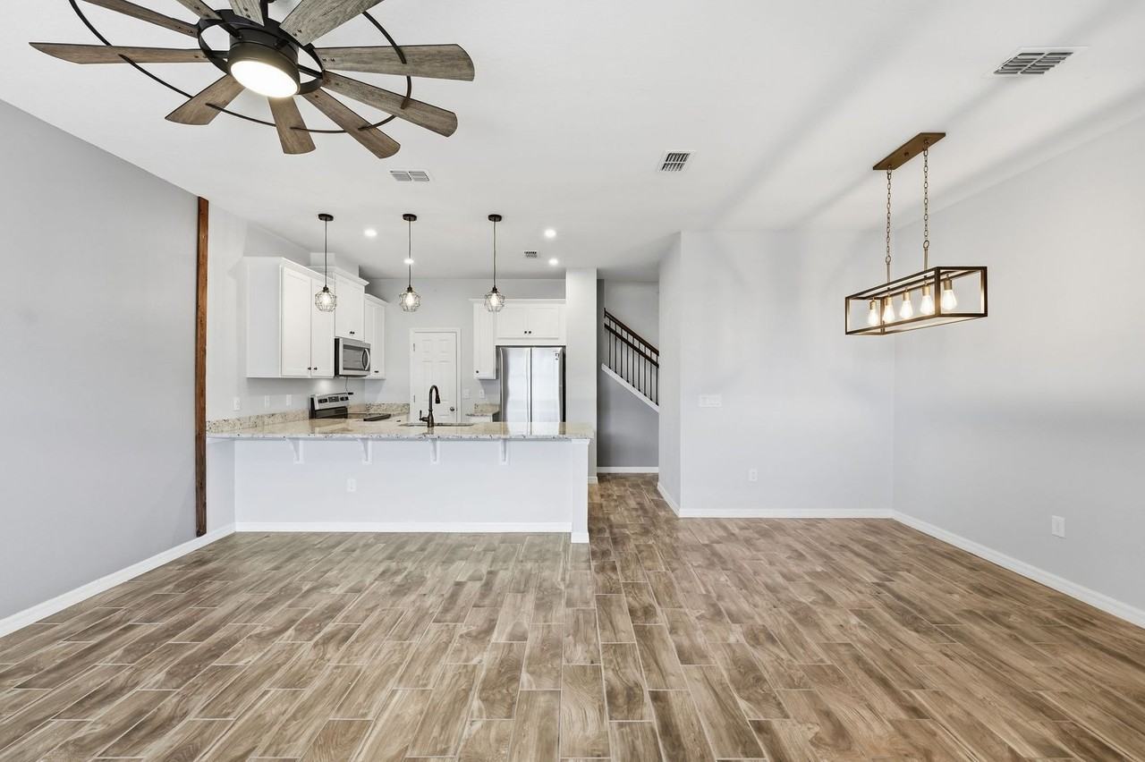 2946 Firebush Way - Photo 2 of 31