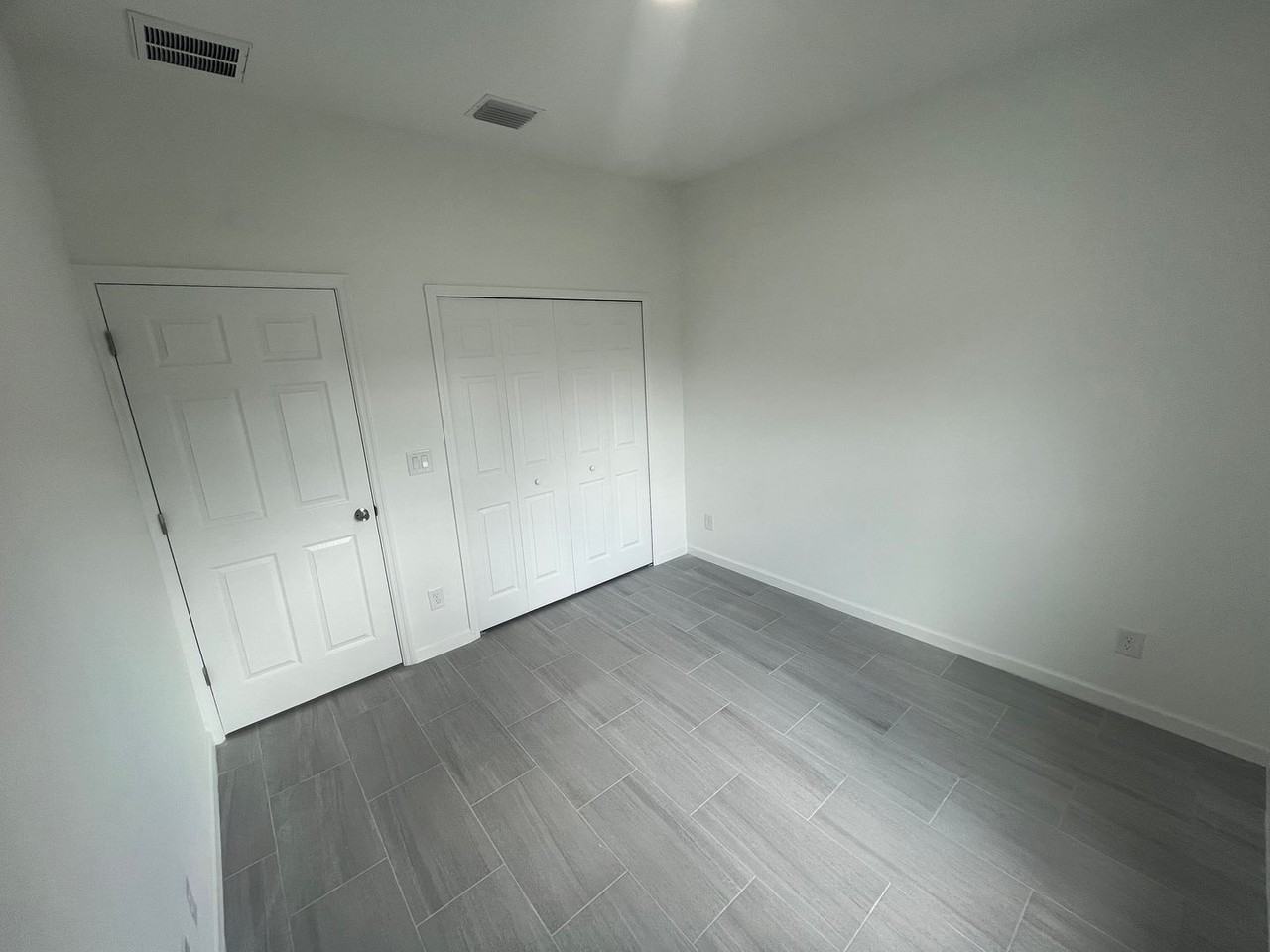 751 Crystal Ave S - Photo 6 of 19