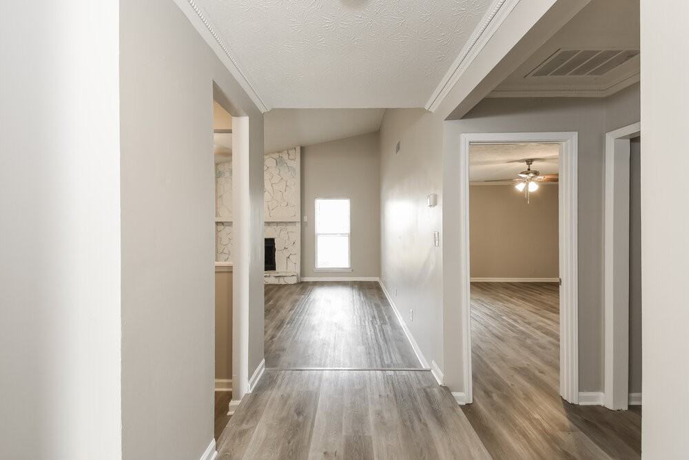 5475 Ballard Way - Photo 3 of 19